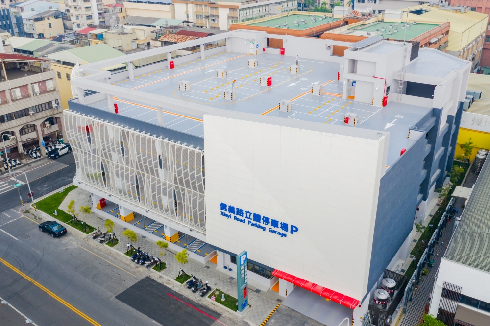 信義路立體停車場1.jpg